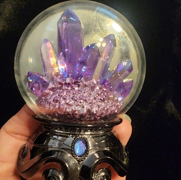 Bath & Bodyworks Purple Crystals Crystal Ball Wallflower 💜 Limited Edition - Picture 2 of 4